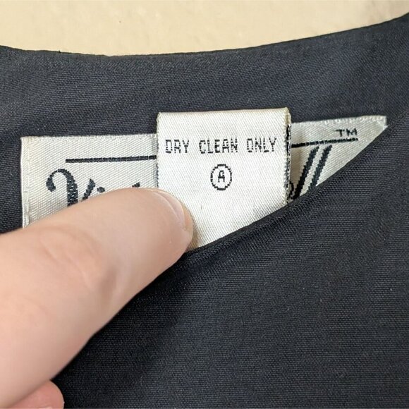 Vtg 90s Victoria Holley Black 100% Silk Maxi Dress Size 12 Minimalist Classic - Picture 8 of 8